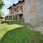 Appartamento La Corte Di Langa Topazio *