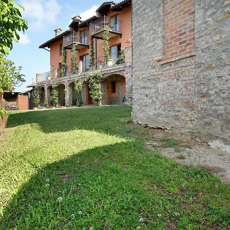 La Corte Di Langa Topazio Апартаменты Albaretto della Torre